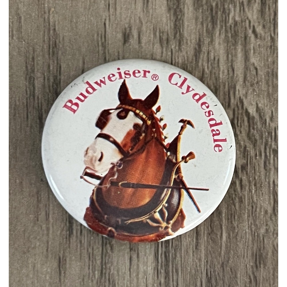 Vintage BUDWEISER CLYDESDALE‎ Beer Pin Back Button Good Condition
